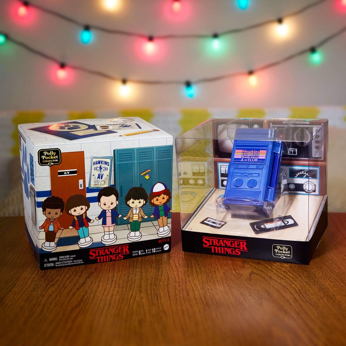 Polly Pocket Collector Stranger Things Compact, Special Edition Dolls and Playset