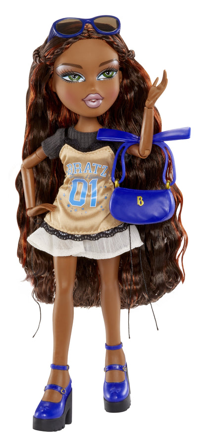 Bratz Stylin' Sasha Fashion Doll with Customizable T-Shirt for You and Accessories