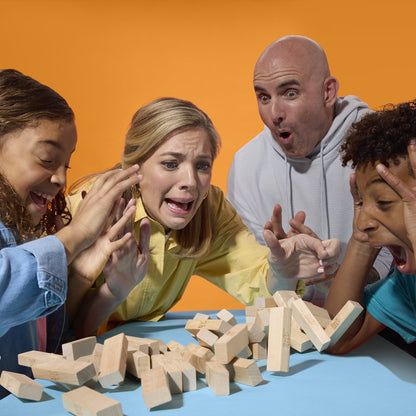 Official Hasbro Games Jenga Game with Digital Die, Wood Block Party Game, Family Games, Holiday Gifts for Kids, 6 and Up