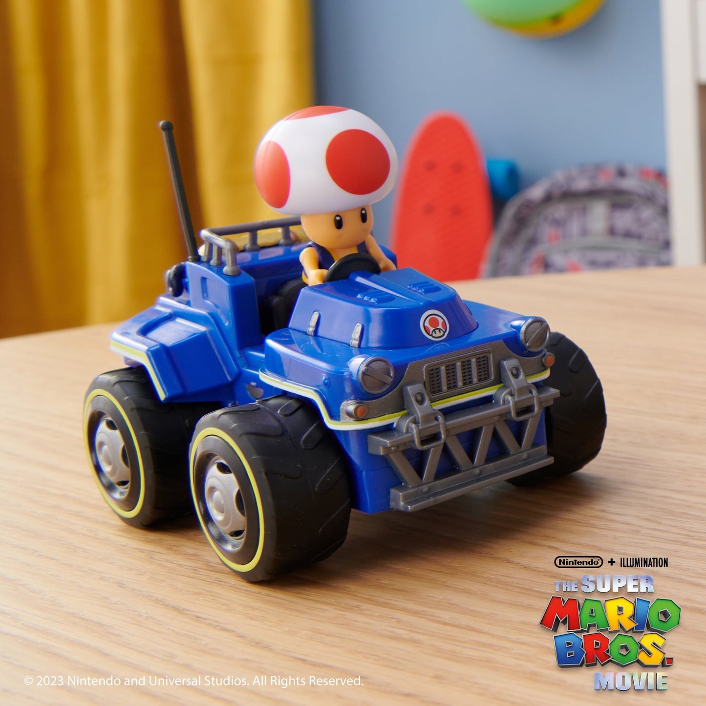 Super Mario Bros Movie Toad 2.5" Figure with Kart, Collectible, Multicolor, 3+ Years, 0.85 lb, 7x4x6 in