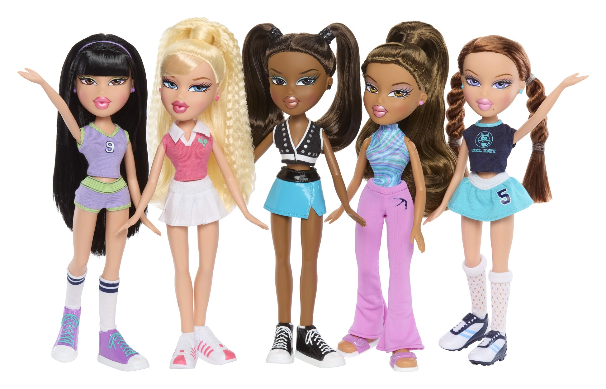 Bratz Play Sportz Roxxi (Soccer) Fashion Doll With Accessories